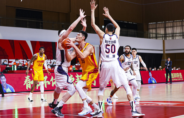  广州龙狮爆冷击败浙江东阳光引发热议