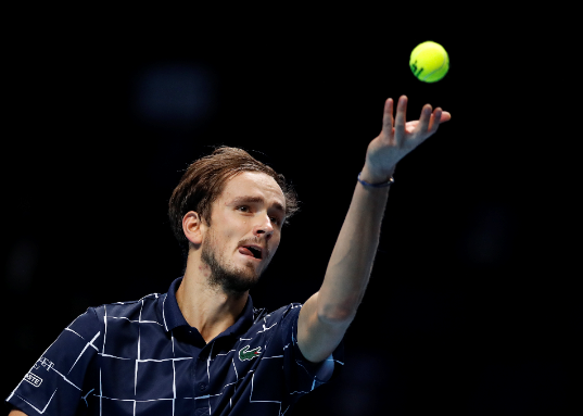  梅德韦杰夫强势登顶，ATP年终总决赛称王