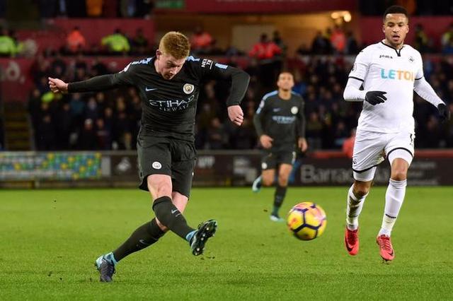  曼城横扫英超创历史连胜纪录